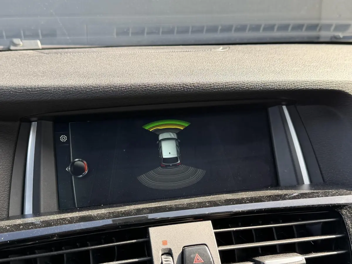 xDrive20d Centennial High Executive | Panoramadak | Head-Up Display | Navigatie | Lederen Bekleding |
