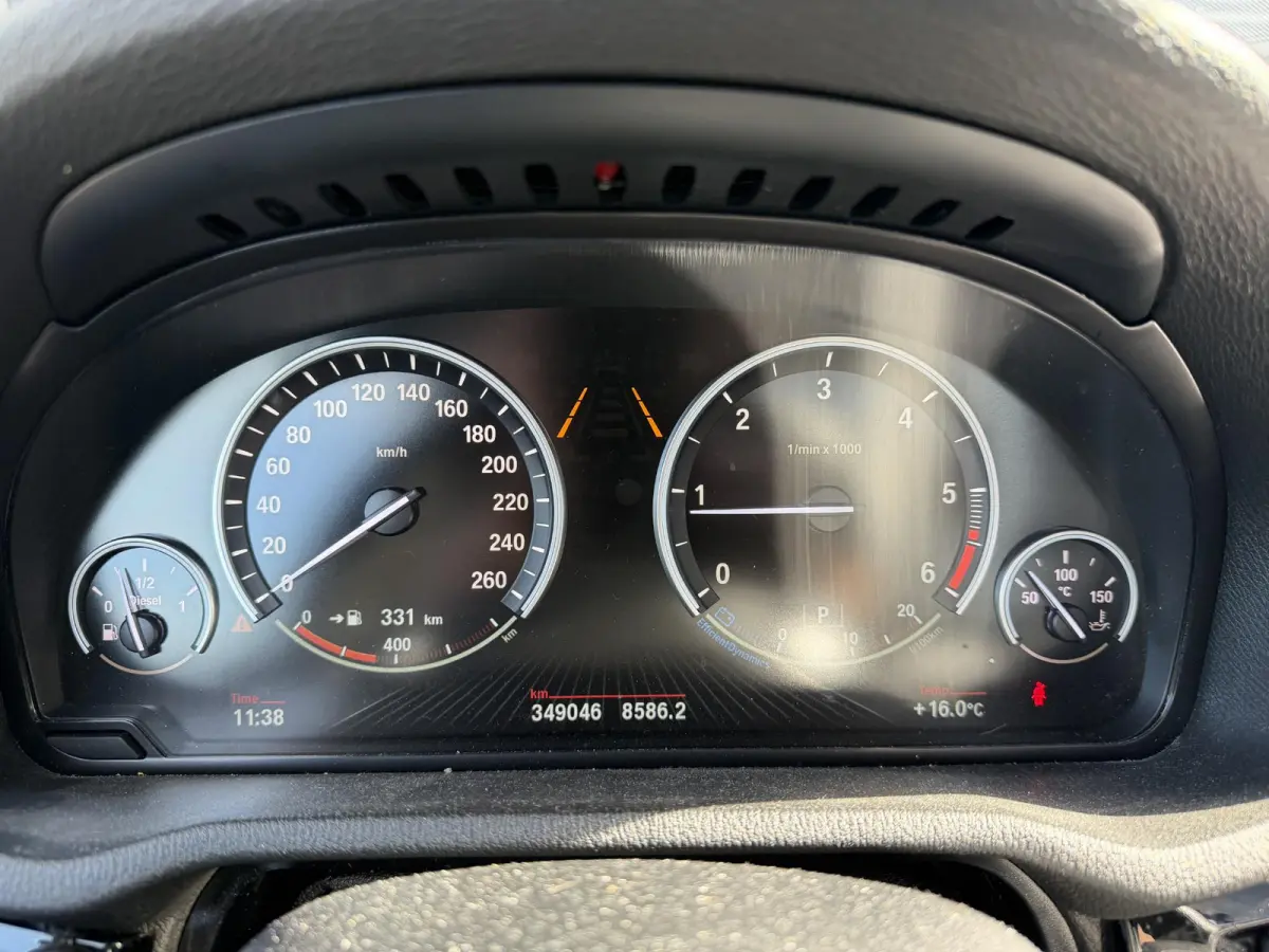 xDrive20d Centennial High Executive | Panoramadak | Head-Up Display | Navigatie | Lederen Bekleding |