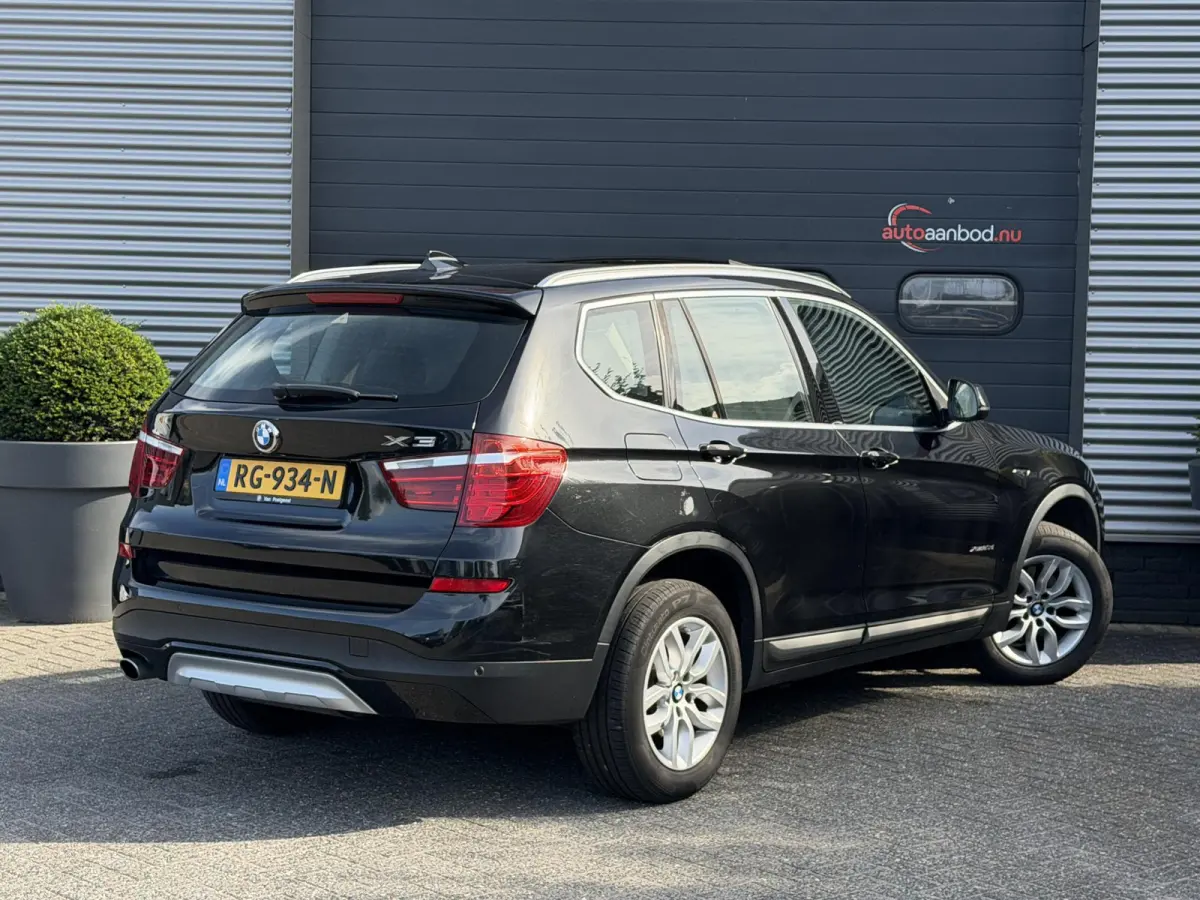 xDrive20d Centennial High Executive | Panoramadak | Head-Up Display | Navigatie | Lederen Bekleding |