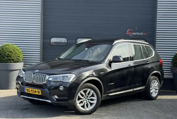xDrive20d Centennial High Executive | Panoramadak | Head-Up Display | Navigatie | Lederen Bekleding |