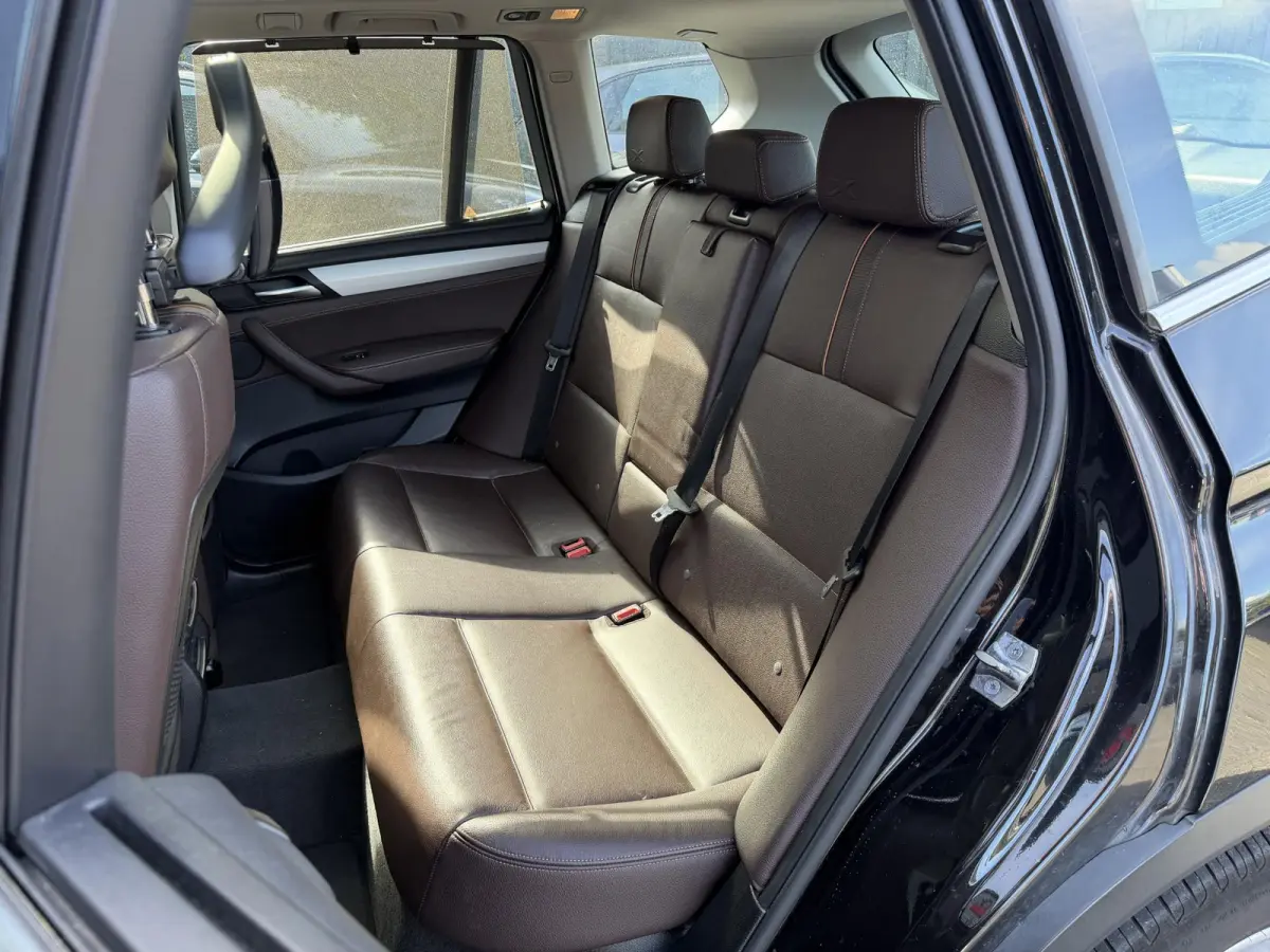 xDrive20d Centennial High Executive | Panoramadak | Head-Up Display | Navigatie | Lederen Bekleding |