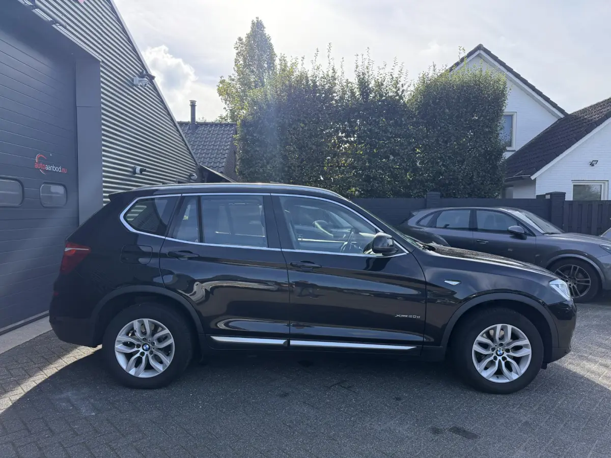 xDrive20d Centennial High Executive | Panoramadak | Head-Up Display | Navigatie | Lederen Bekleding |