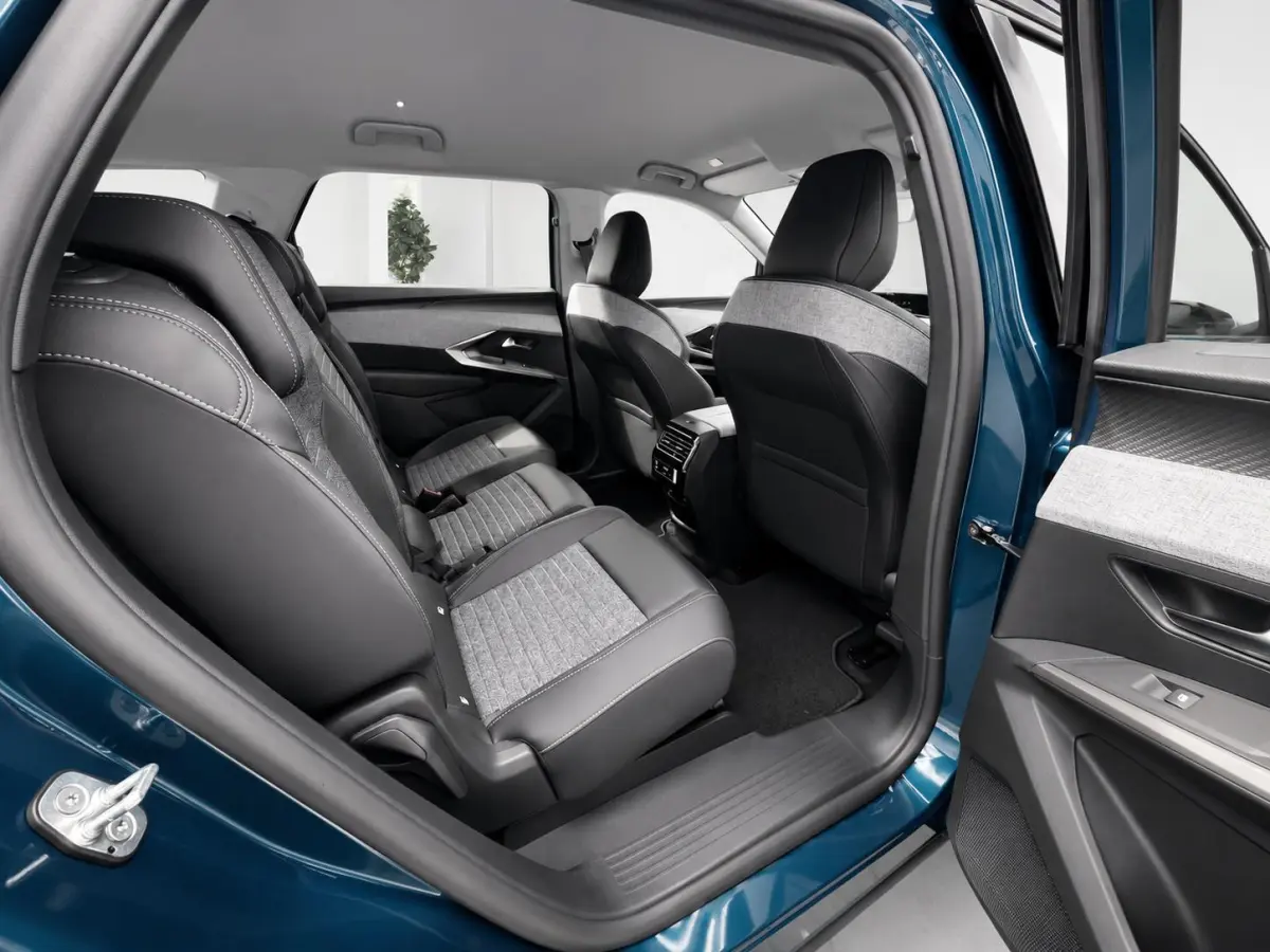 1.6 Plug-in Hybrid 195 Allure 7p | Camera | Adaptieve Cruise Control | 7 Zitplaatsen | Apple Carplay/Android Auto