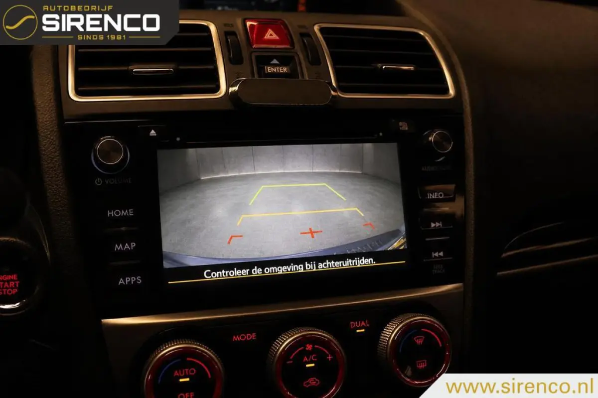 2.0i Premium AWD | leder | stoelverwarming | trekhaak | navigatie | bluetooth | climate & cruise control | keyless