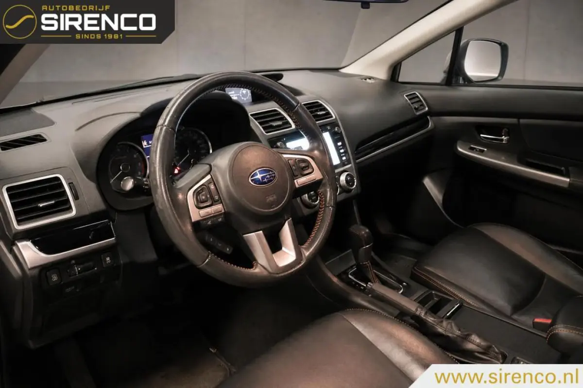 2.0i Premium AWD | leder | stoelverwarming | trekhaak | navigatie | bluetooth | climate & cruise control | keyless