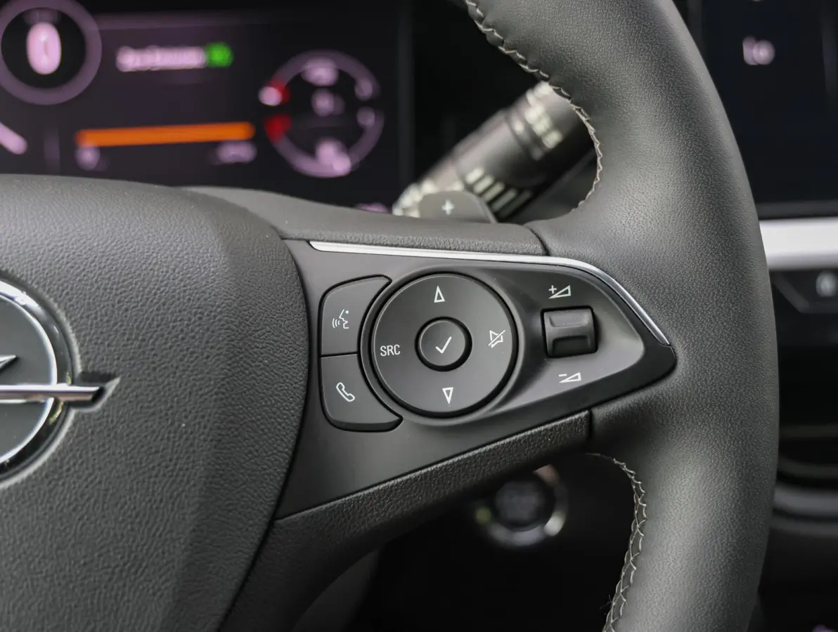 1.6 225pk Hybrid GS | Navigatie | Camera | Stoel- en stuurverwarming | Dodehoekbewaking