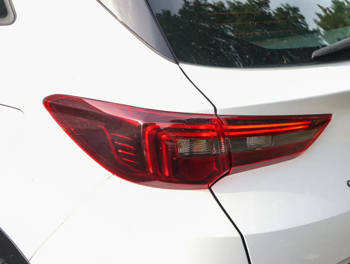 1.6 225pk Hybrid GS | Navigatie | Camera | Stoel- en stuurverwarming | Dodehoekbewaking
