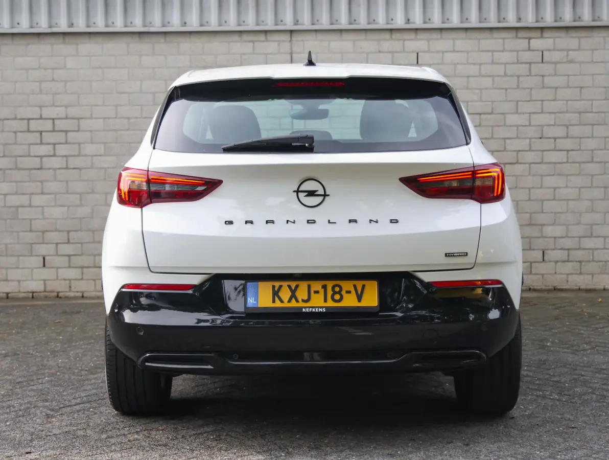 1.6 225pk Hybrid GS | Navigatie | Camera | Stoel- en stuurverwarming | Dodehoekbewaking