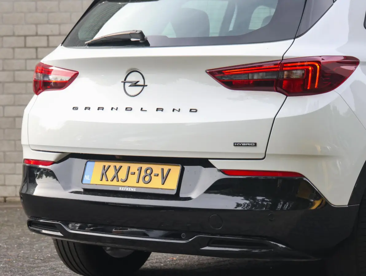 1.6 225pk Hybrid GS | Navigatie | Camera | Stoel- en stuurverwarming | Dodehoekbewaking