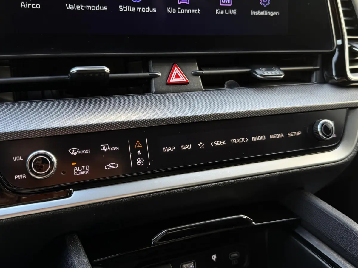 1.6 T-GDi Plug-in Hybrid AWD GT-PlusLine | Volledig Black Pack | 360 camera | Dodehoek camera | Memory seats | Harman/Kardon geluidsinstallatie | Glazen schuif-/kanteldak | Stoelventilatie |
