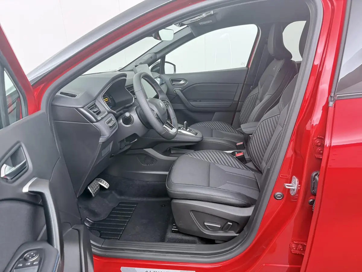 esprit Alpine full hybrid E-Tech 160 | pack privilège |