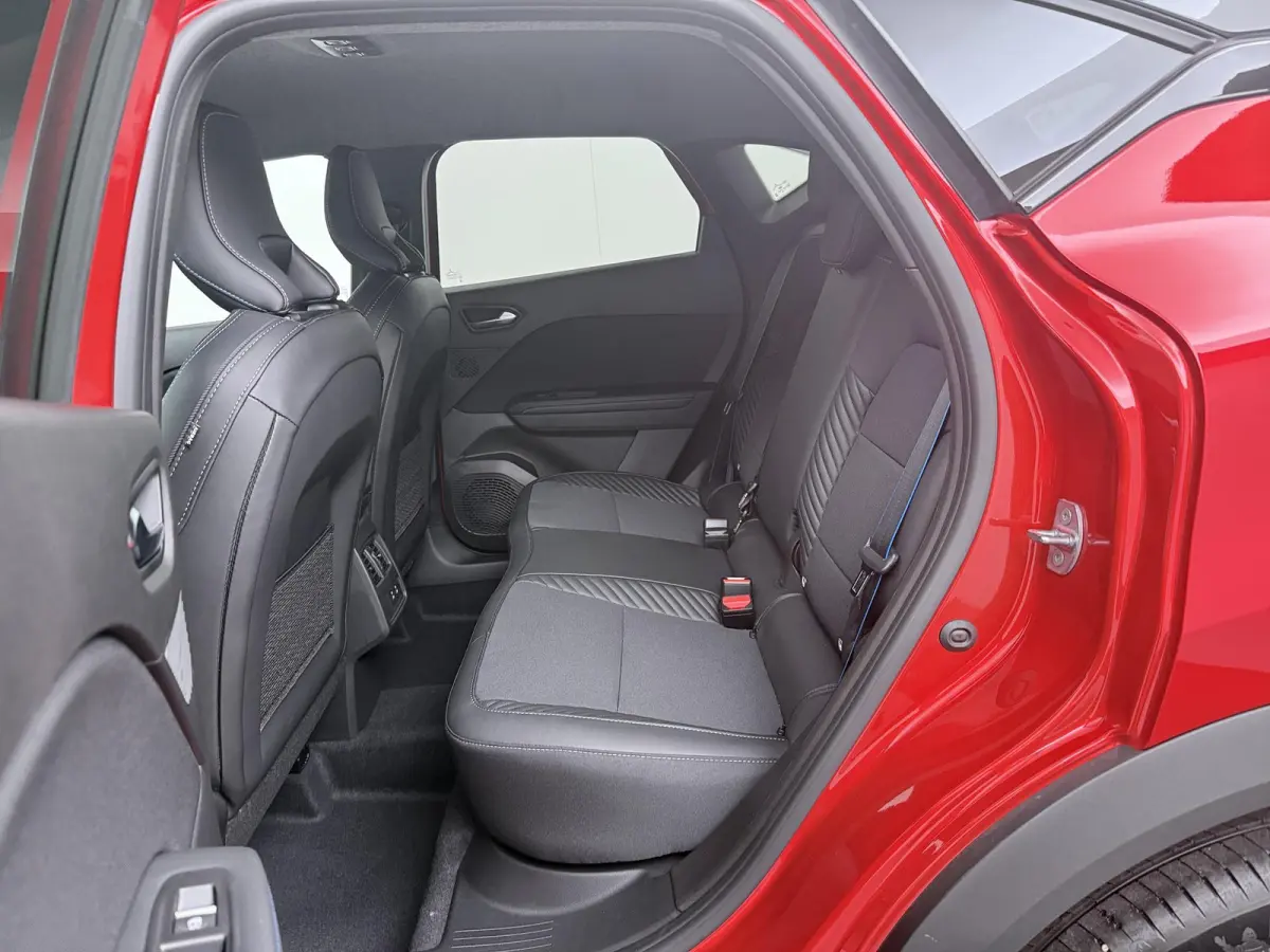 esprit Alpine full hybrid E-Tech 160 | pack privilège |