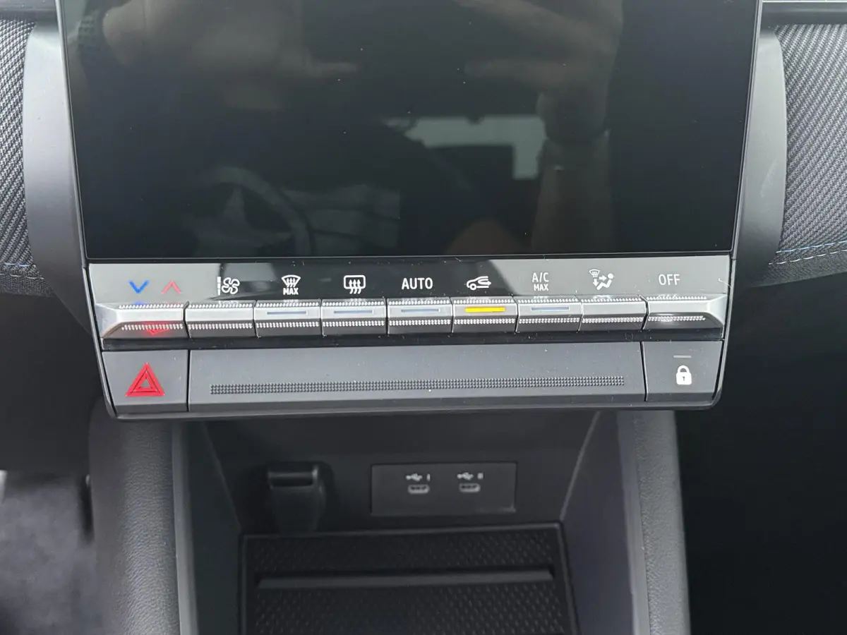 esprit Alpine full hybrid E-Tech 160 | pack privilège |