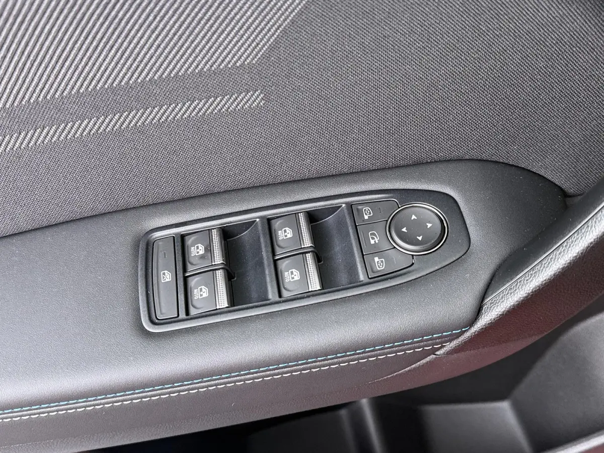 esprit Alpine full hybrid E-Tech 160 | pack privilège |