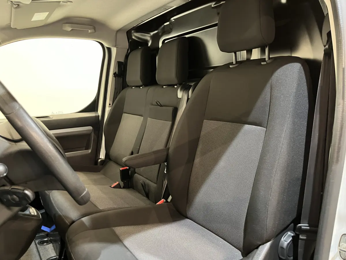 2.0 CDTI L3H1 145 PK Servicebus / Würth Inrichting / Euro 6 / Airco / Camera / Cruise Control / CarPlay / 3-Zits