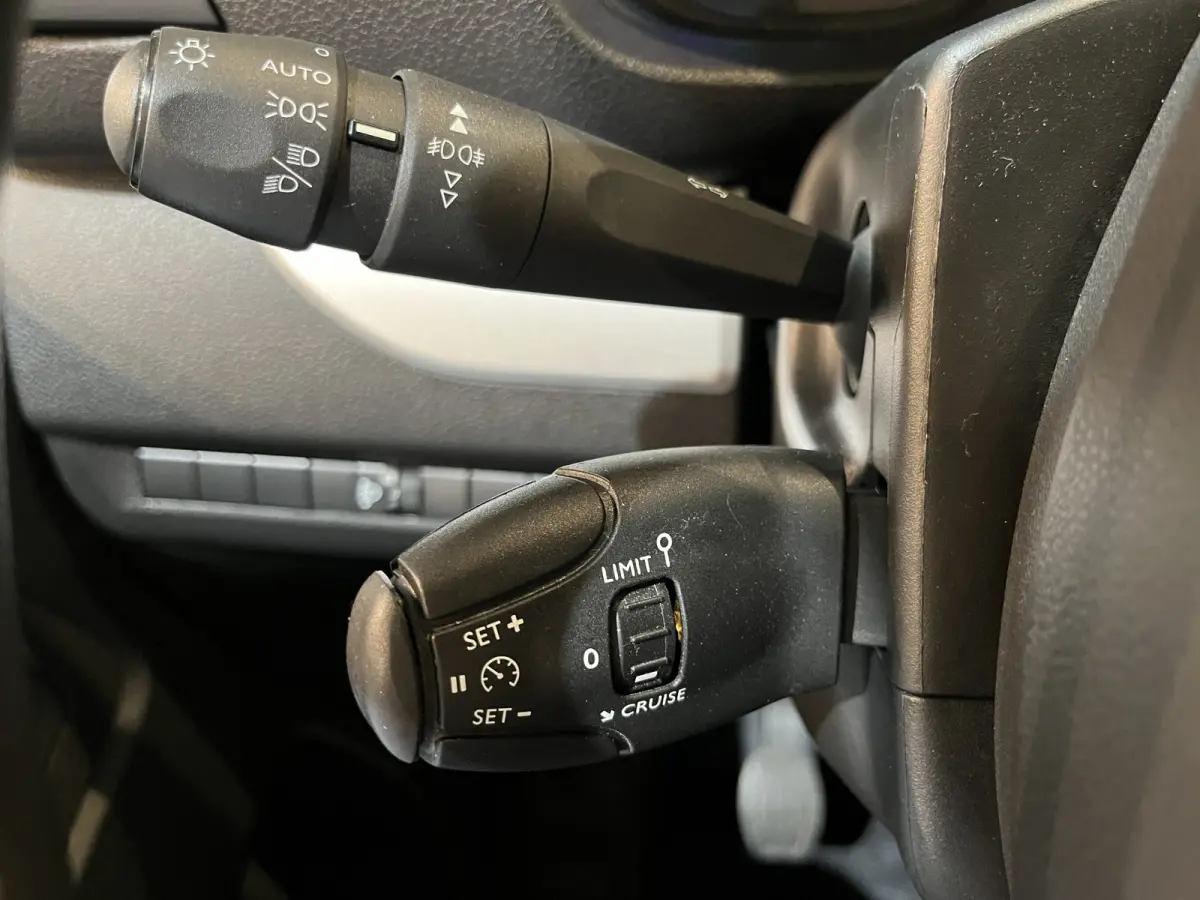 2.0 CDTI L3H1 145 PK Servicebus / Würth Inrichting / Euro 6 / Airco / Camera / Cruise Control / CarPlay / 3-Zits