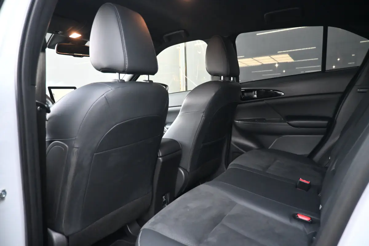 2.4 PHEV Instyle | Trekhaak | Elektr. Stoelen | Keyless-Entry | Stoelverwarming | Alcantara | Achteruitrijcamera | !!