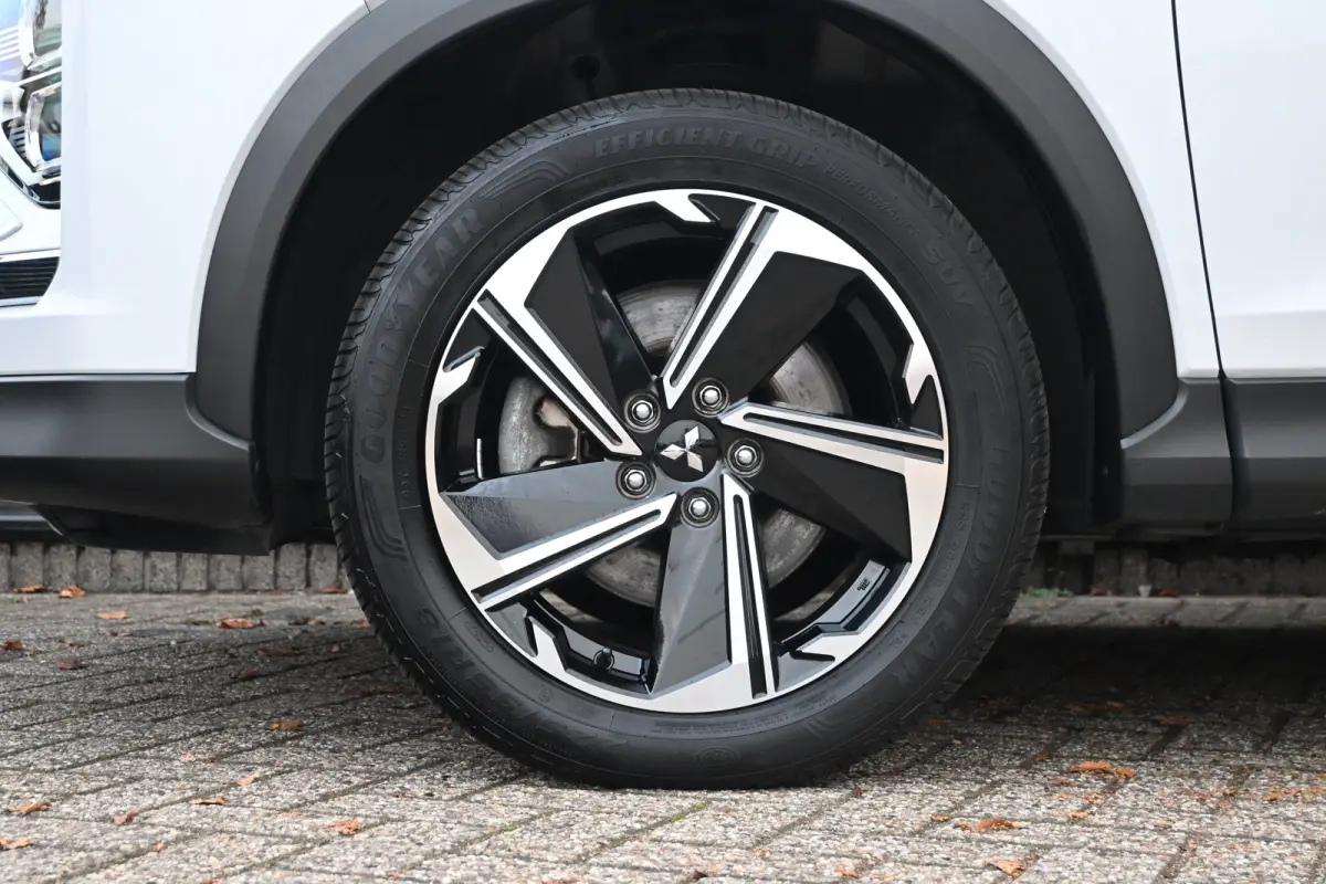 2.4 PHEV Instyle | Trekhaak | Elektr. Stoelen | Keyless-Entry | Stoelverwarming | Alcantara | Achteruitrijcamera | !!