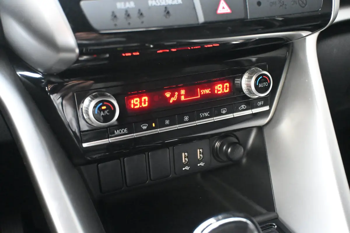 2.4 PHEV Instyle | Trekhaak | Elektr. Stoelen | Keyless-Entry | Stoelverwarming | Alcantara | Achteruitrijcamera | !!