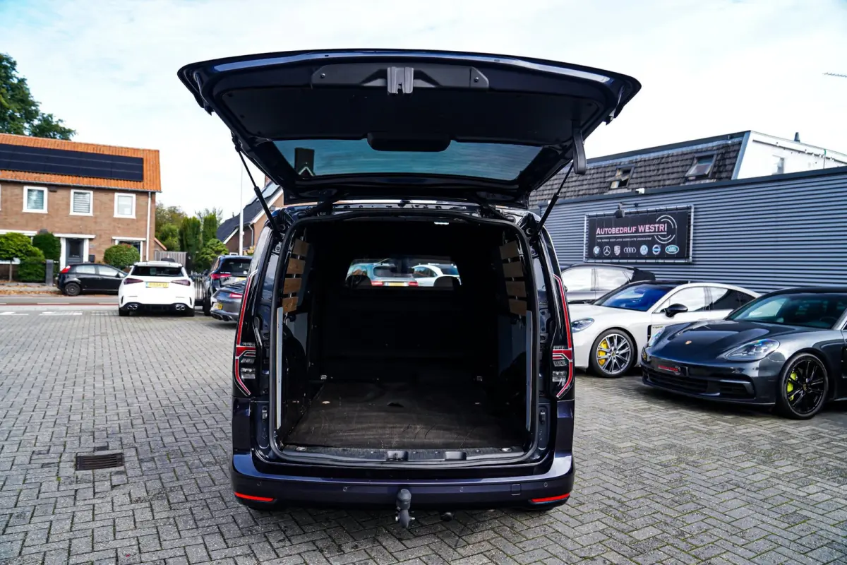 Maxi 2.0 TDI | Dubbele schuifdeur | LED koplampen | Camera | PDC | Ex BTW | Bumpers in kleur | Applecarplay
