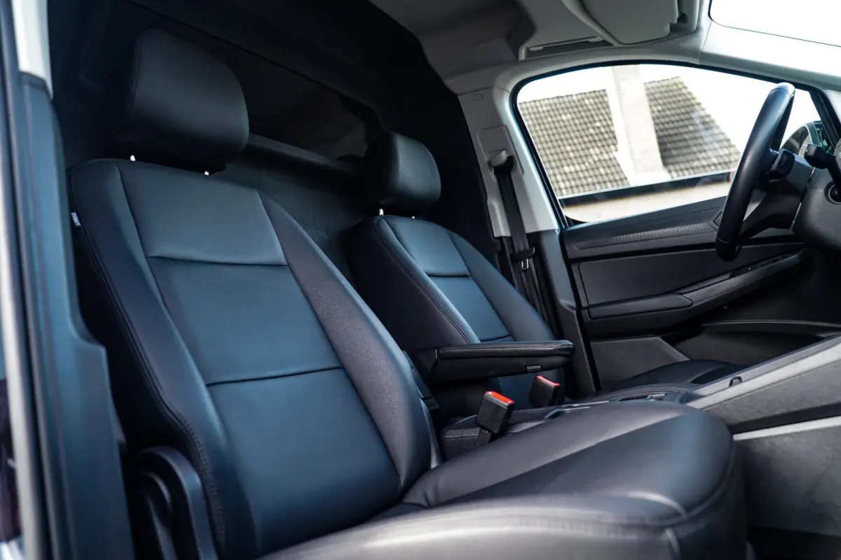 Maxi 2.0 TDI | Dubbele schuifdeur | LED koplampen | Camera | PDC | Ex BTW | Bumpers in kleur | Applecarplay