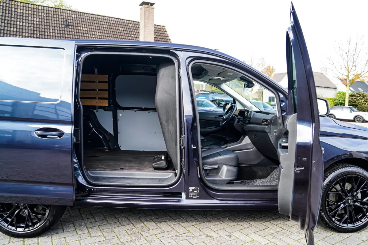 Maxi 2.0 TDI | Dubbele schuifdeur | LED koplampen | Camera | PDC | Ex BTW | Bumpers in kleur | Applecarplay
