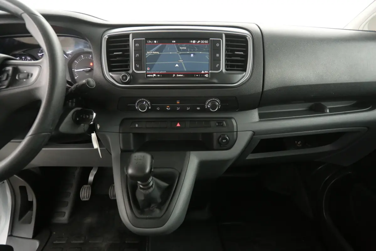 Citroën Jumpy 2.0 BlueHDI 145PK L3H1 | DC | 6 Zits |  Airco | Cruise | Trekhaak | Carplay | Navi