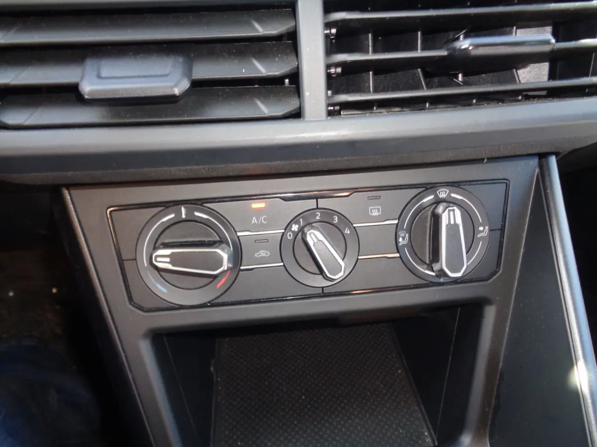 1.0 TSI Polo Airco, Cruise controle, Carplay/ android, Digitaal dashboard