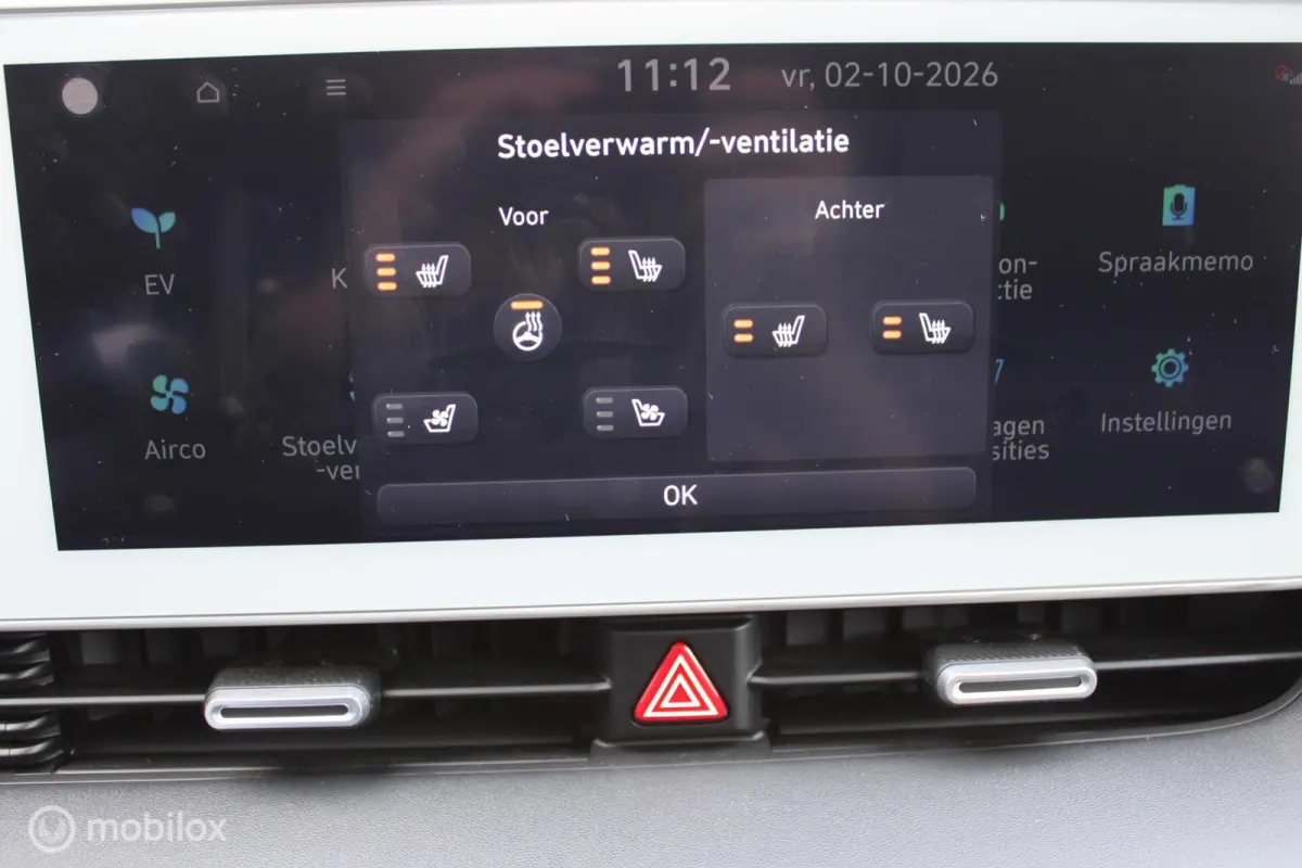 Lounge 77.4 kWh, Panoramadak, Leer, Stoelverwarming + Koeling, Donker glas, Mat grijs, 20 Inch LMV, Navi, App connect, Head-up display, Alle opties !!