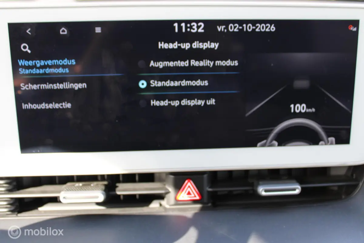 Lounge 77.4 kWh, Panoramadak, Leer, Stoelverwarming + Koeling, Donker glas, Mat grijs, 20 Inch LMV, Navi, App connect, Head-up display, Alle opties !!