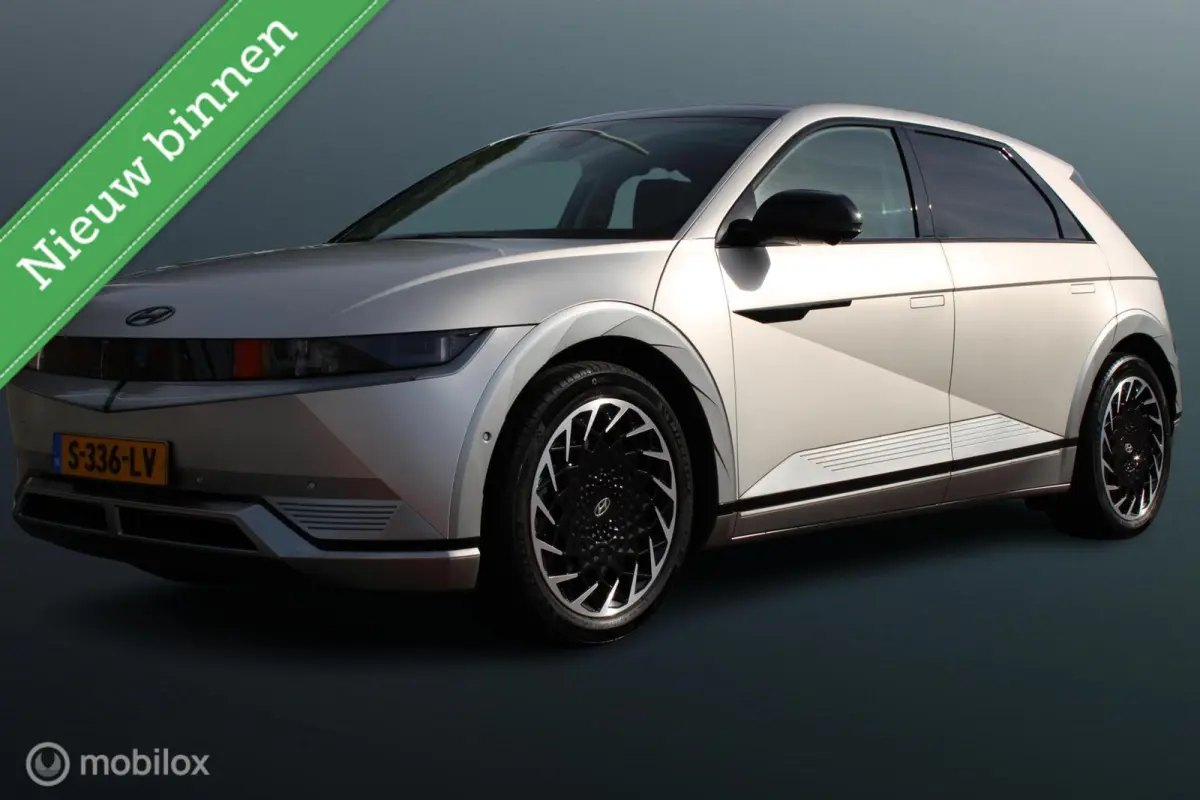 Lounge 77.4 kWh, Panoramadak, Leer, Stoelverwarming + Koeling, Donker glas, Mat grijs, 20 Inch LMV, Navi, App connect, Head-up display, Alle opties !!