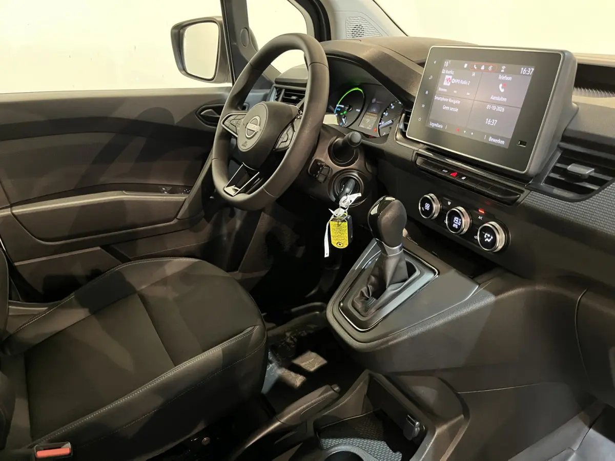 N-Connecta L1 44 kWh / 100% elektrisch !! / SOH 99% / Airco / Cruise Control / CarPlay / Camera / 4.900 KM !!