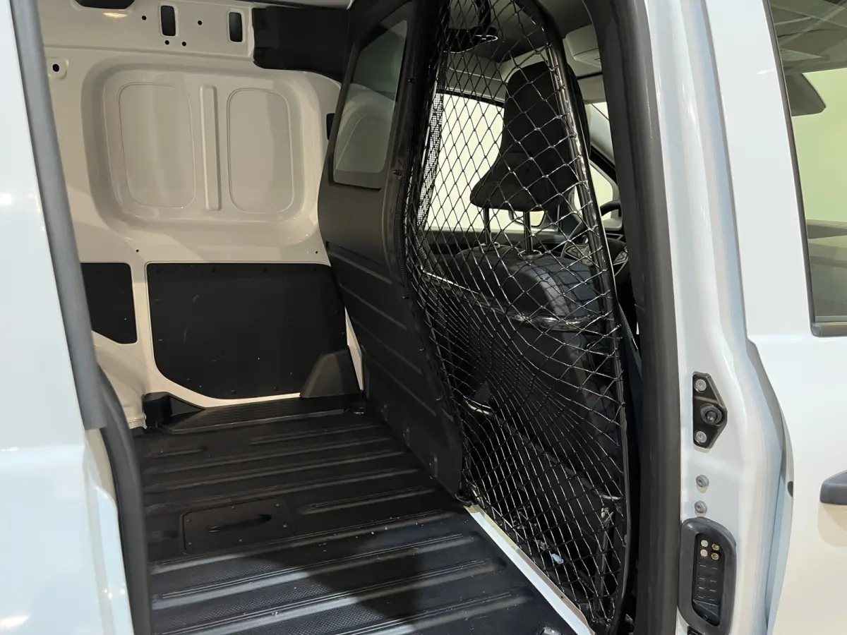 N-Connecta L1 44 kWh / 100% elektrisch !! / SOH 99% / Airco / Cruise Control / CarPlay / Camera / 4.900 KM !!