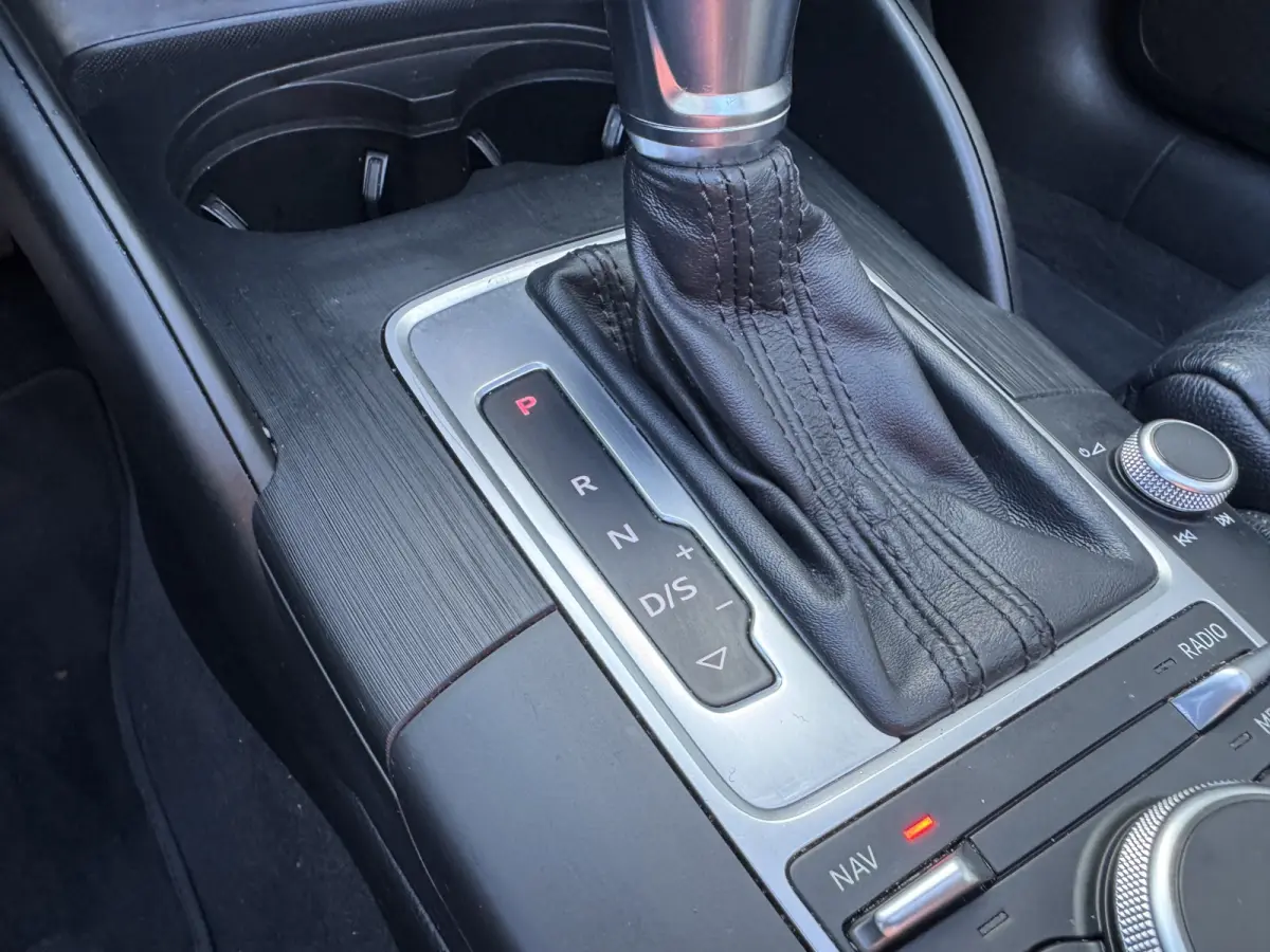 2.0 TDI S-line / Aut /Sport leder / Bi-Xenon / Stl verw / Navi / Top onderhouden!
