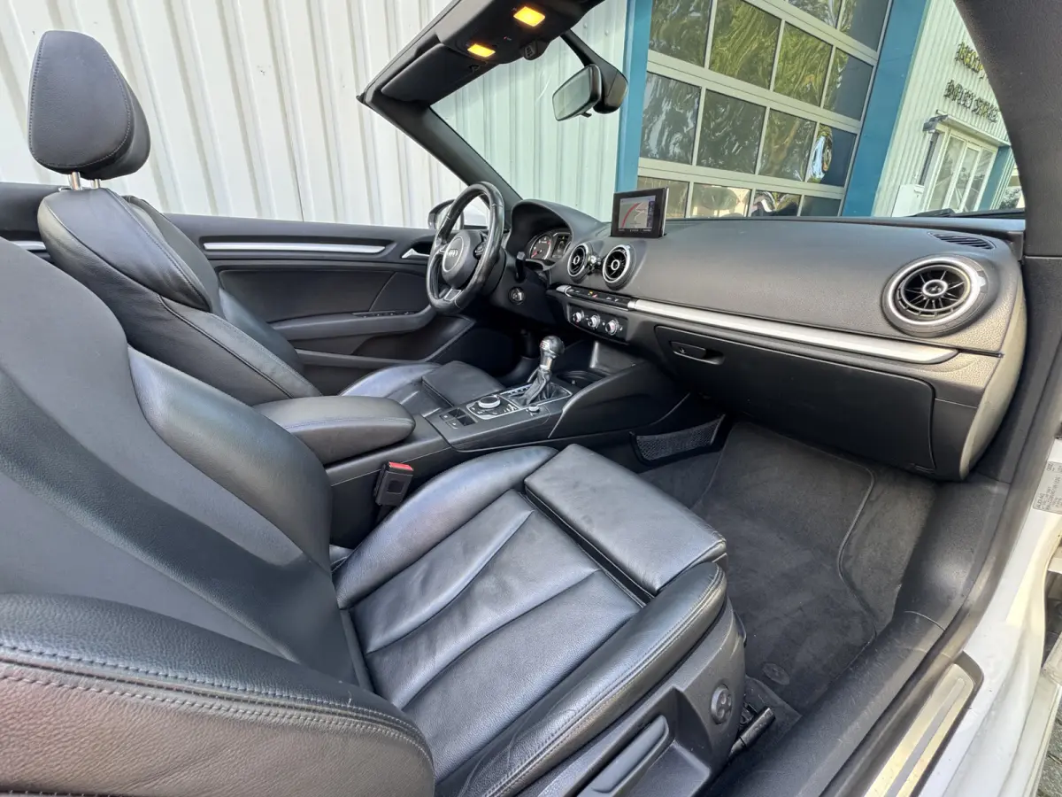 2.0 TDI S-line / Aut /Sport leder / Bi-Xenon / Stl verw / Navi / Top onderhouden!