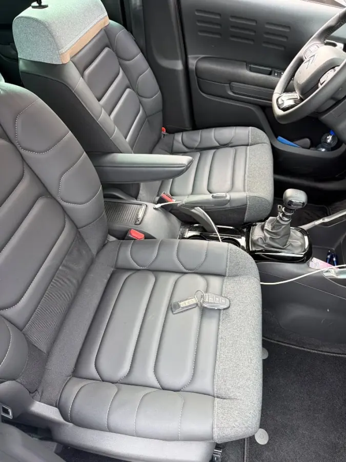 1.2 PureTech Shine | Leder | Parkeersensoren | Navigatie by App | Climate Control | Full-LED | !!