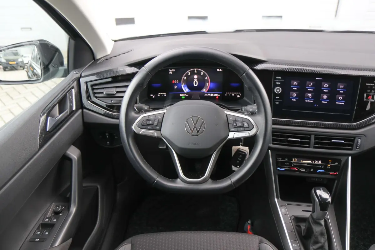 1.0 TSI 95pk DSG Life Edition | App Connect | Clima | Parkeersensoren