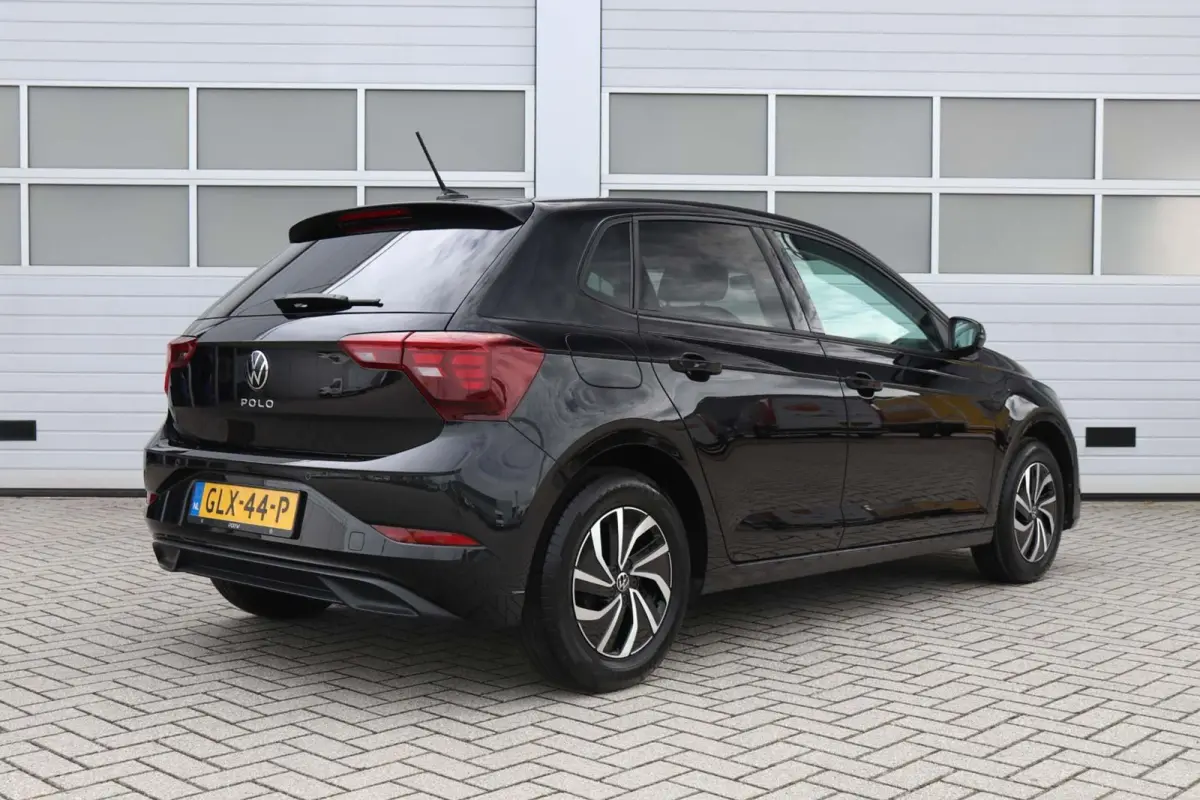 1.0 TSI 95pk DSG Life Edition | App Connect | Clima | Parkeersensoren