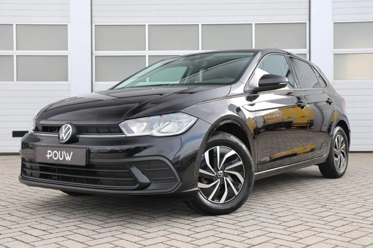 1.0 TSI 95pk DSG Life Edition | App Connect | Clima | Parkeersensoren