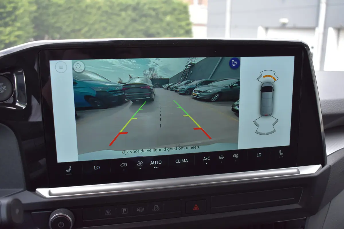 2.0 TDI 170PK Automaat L1 28 Bulli | CAMERA | NAVI | MATRIX LED | APP.CONNECT | STOEL.VERW | DAB | KEYLESS |