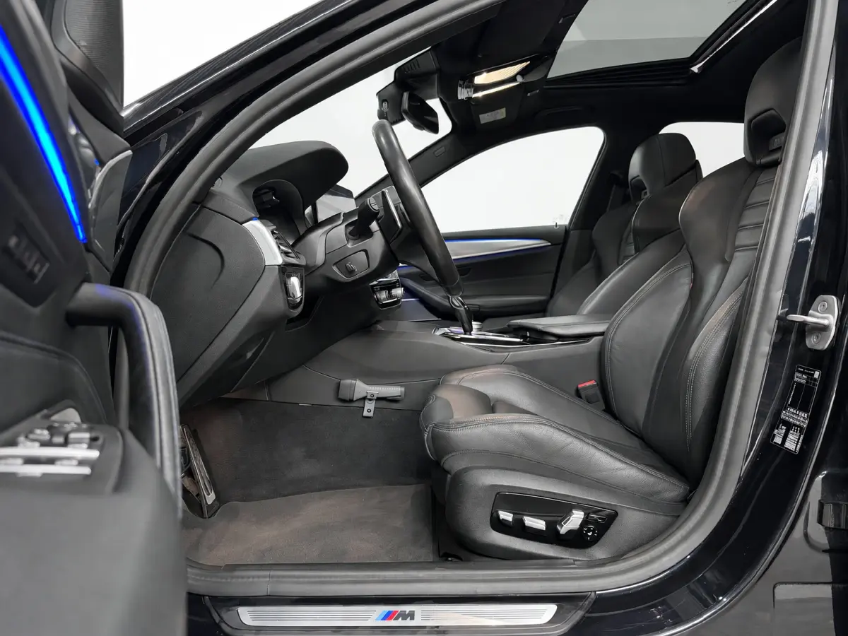 530i M Pakket M Stoelen Panoramadak Laser Lane