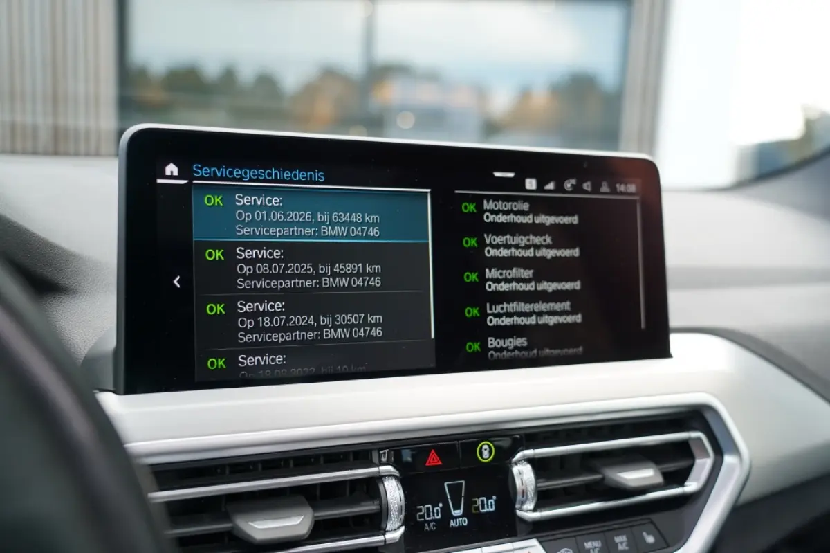xDrive 30 e M Sport