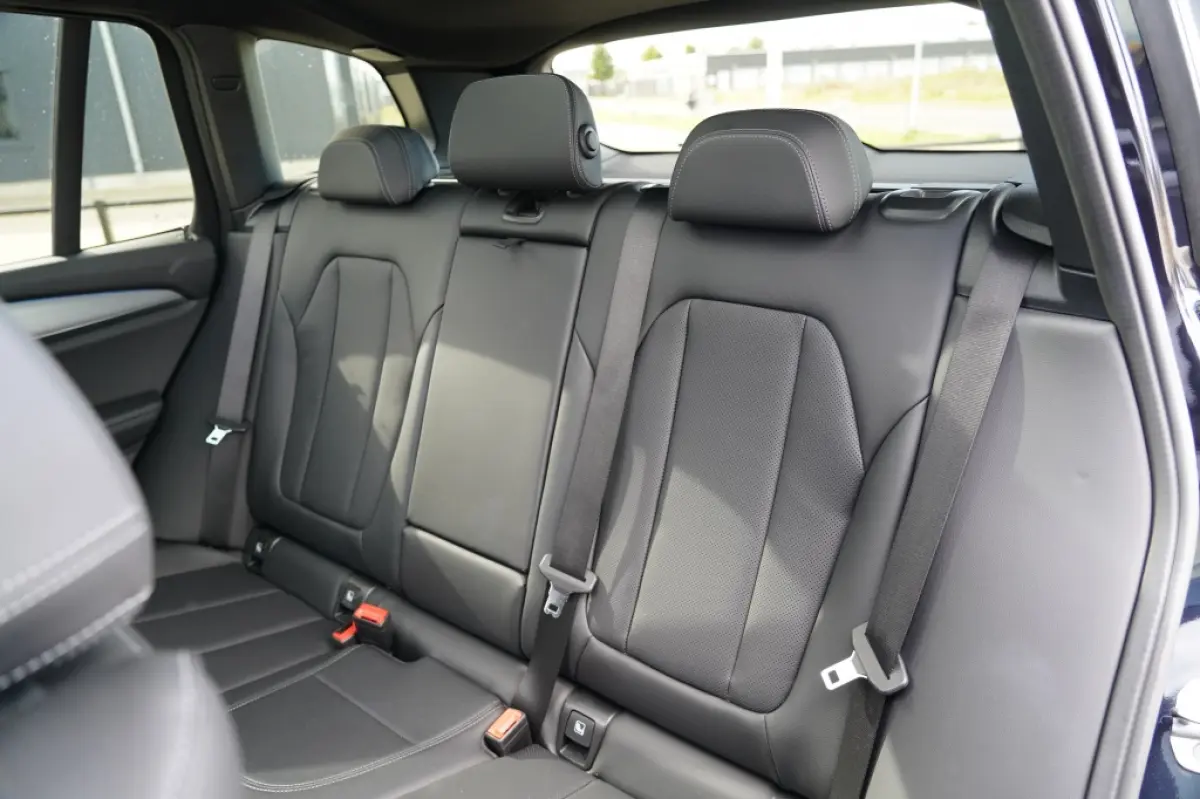 xDrive 30 e M Sport