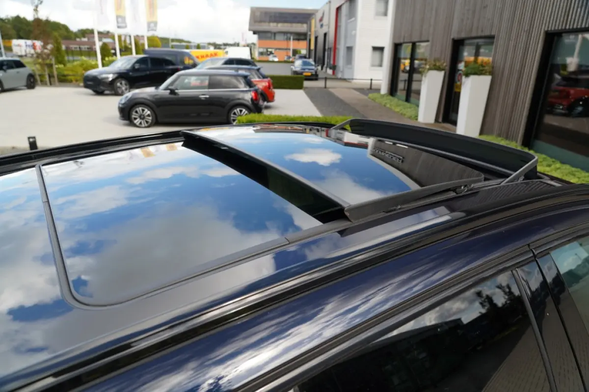 xDrive 30 e M Sport