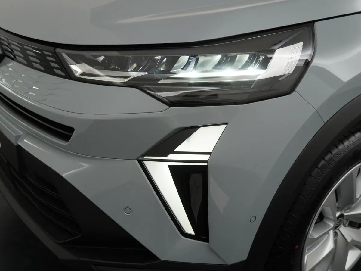 evolution full hybrid E-Tech 160 | pack navigation |