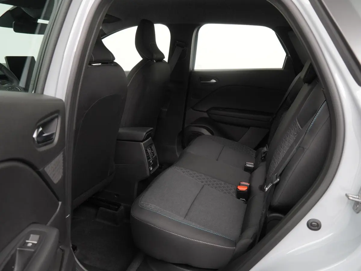 evolution full hybrid E-Tech 160 | pack navigation |