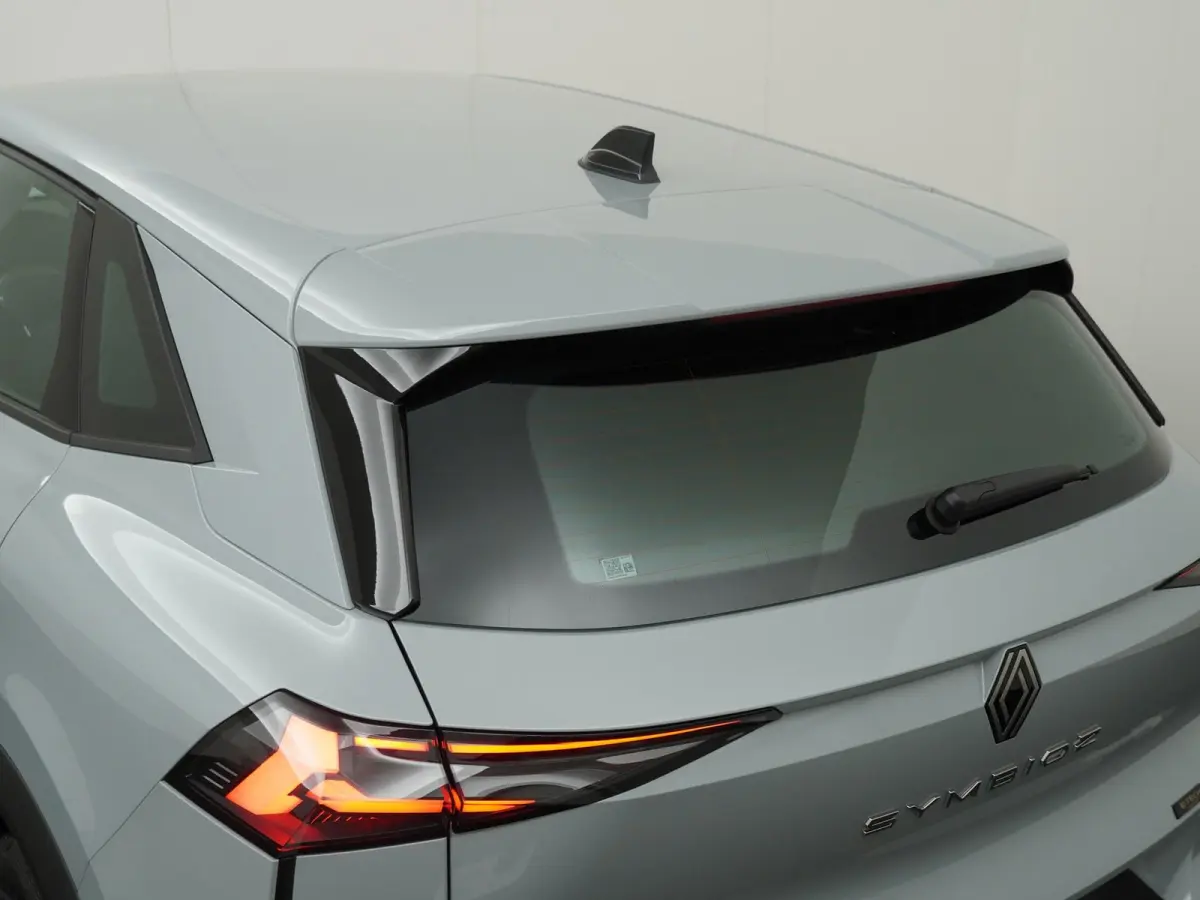 evolution full hybrid E-Tech 160 | pack navigation |