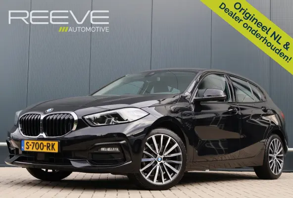 118i Sportline Automaat | Leer | Stoelverwarming | 18 Inch | Camera | Live Cockpit Plus | Apple Carplay / Android Auto