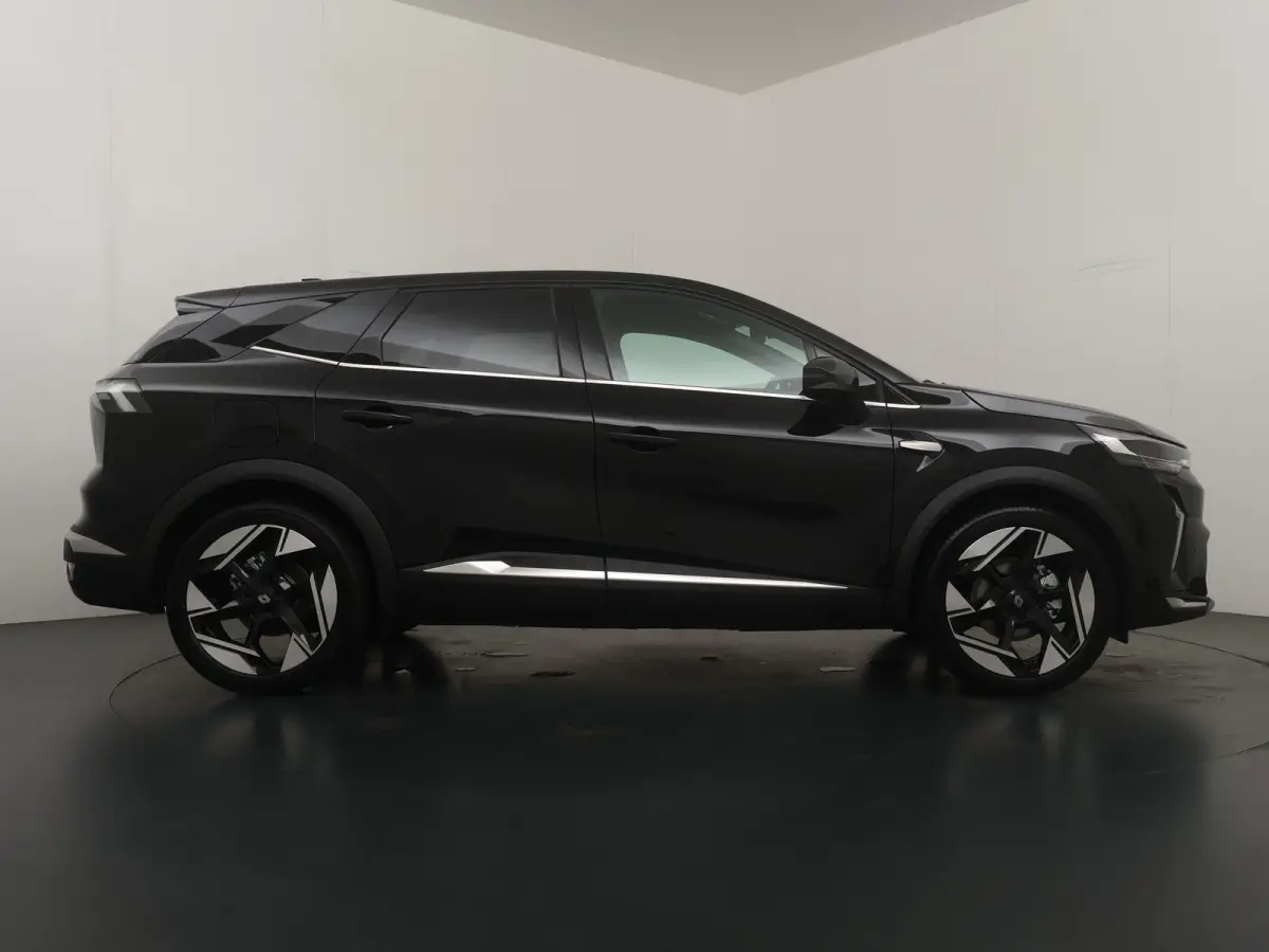iconic full hybrid E-Tech 160 | Achteruitrijcamera | Active driver assist | Elektrisch verwarmbare voorstoelen