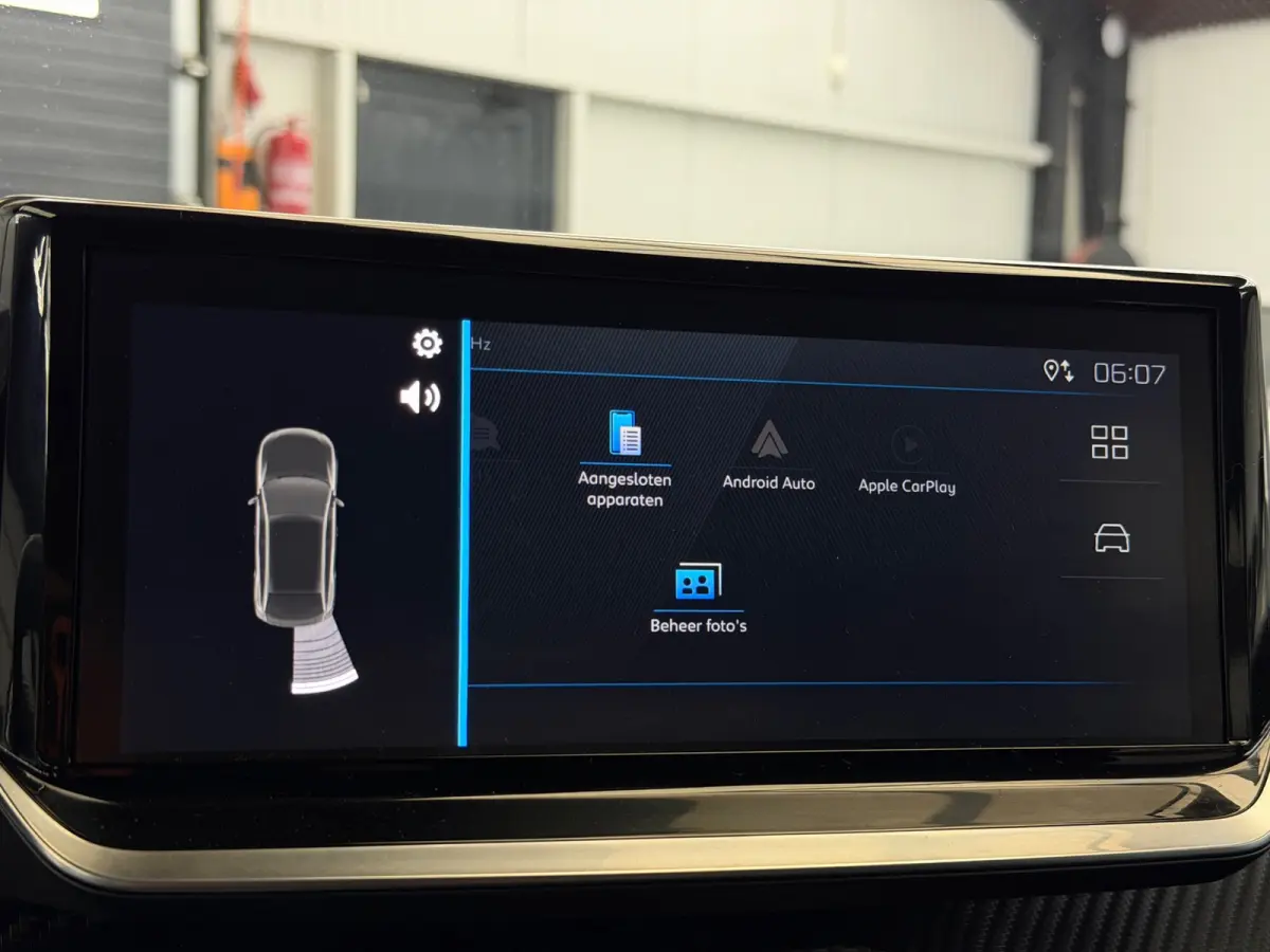 1.2 Hybrid 100 e-DCS6 Active CarPlay
